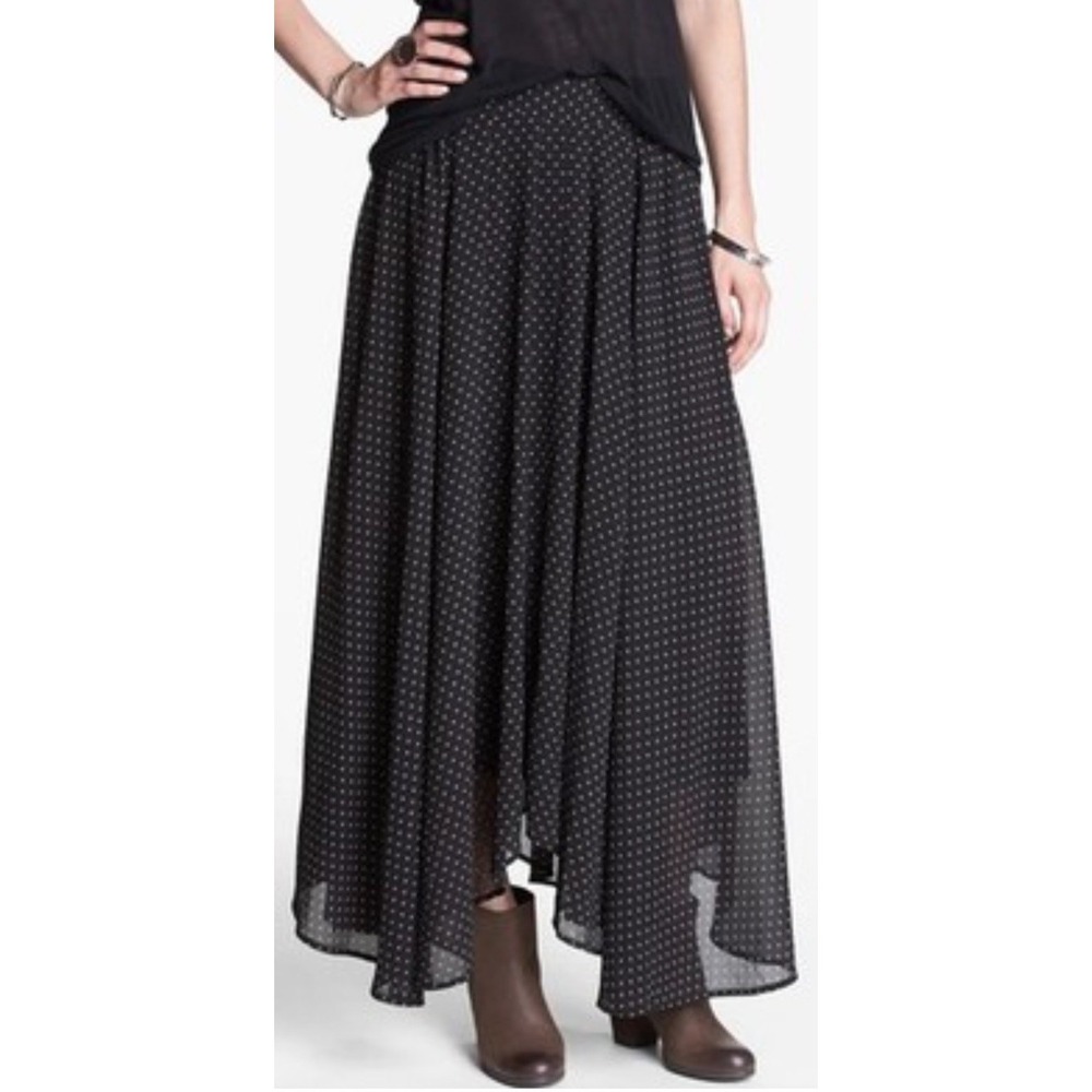 Free People Black & Tan Polka Dot Maxi Skirt Asymmetrical  Size M Pleated